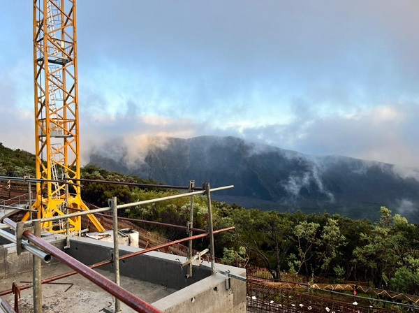 Piton de la Fournaise volcano lodge